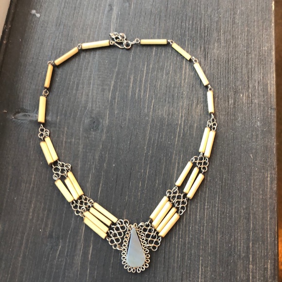 Vintage! Gray Stone Boho Choker Necklace - Picture 2 of 4